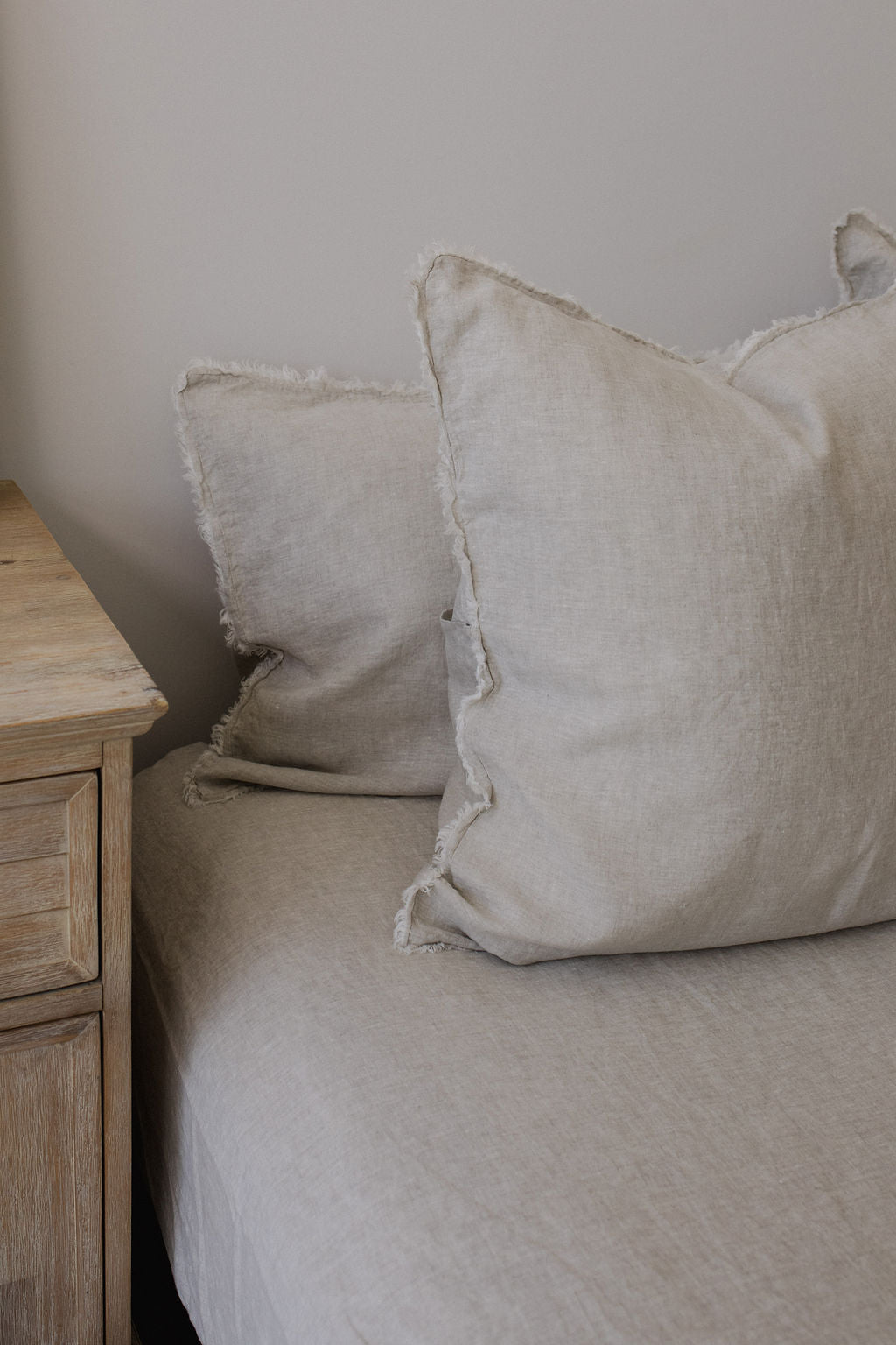 “Sable” Linen Fitted Sheet - KULALA Living