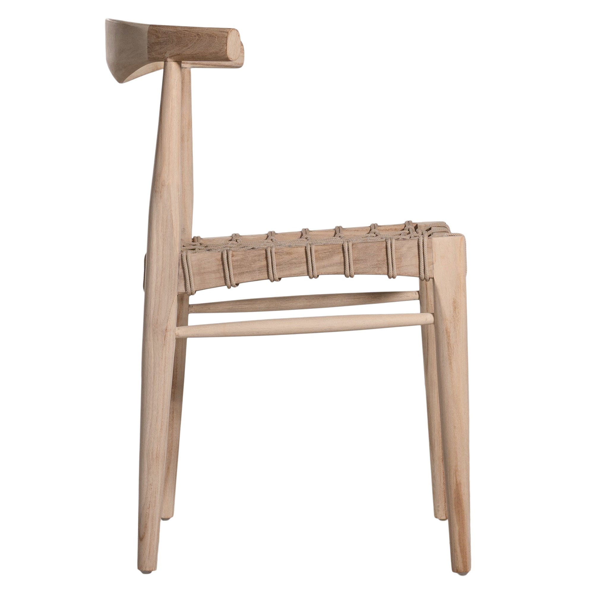 Modern lightwood dining chair featuring a sculpted timber backrest and a handwoven rope seat. A perfect blend of natural materials and contemporary craftsmanship for stylish dining spaces