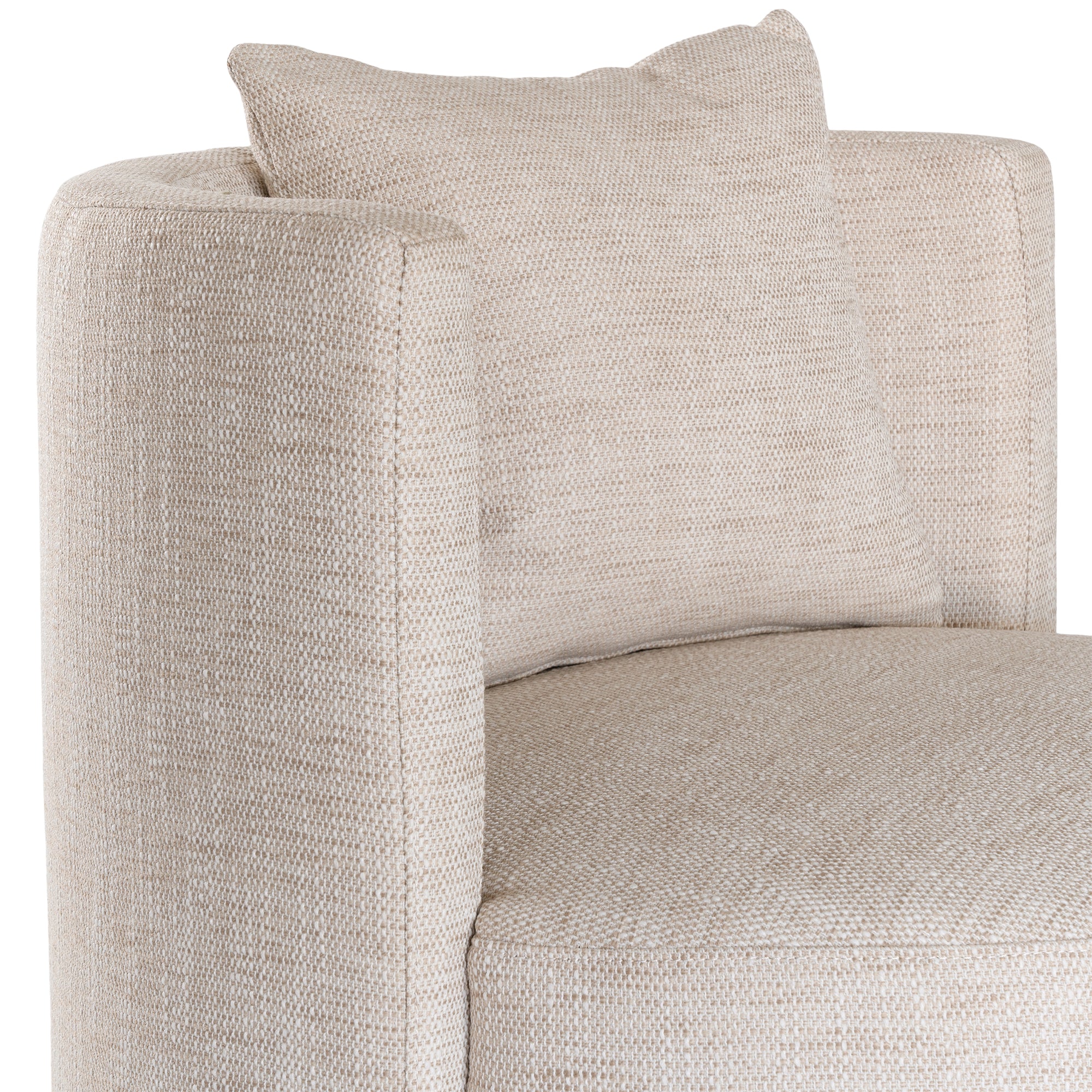 Kurru Curved Occasional Chair in Natural