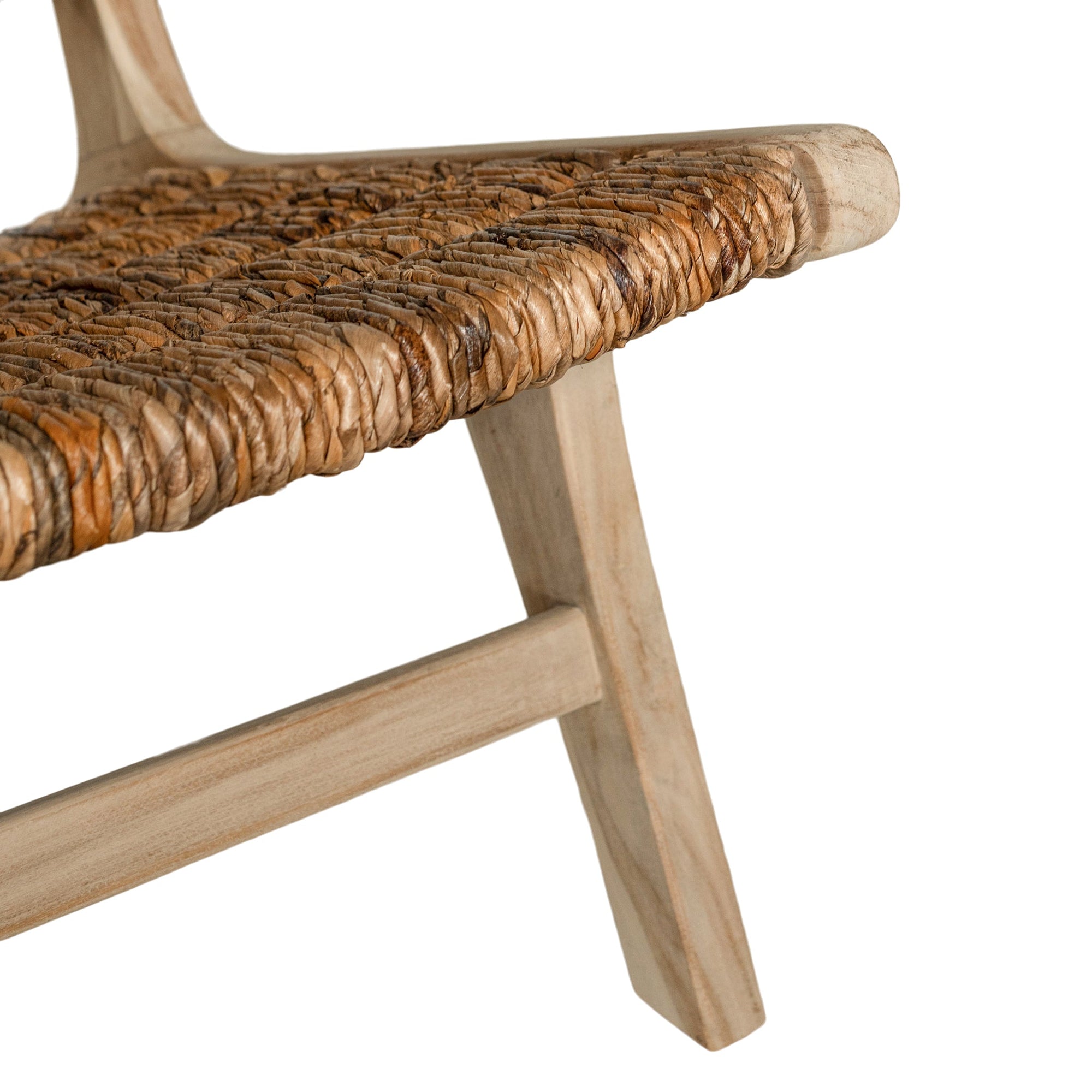 Natural banana leaf lounge chair with a sturdy wooden teak frame, perfect for relaxed indoor or outdoor living spaces