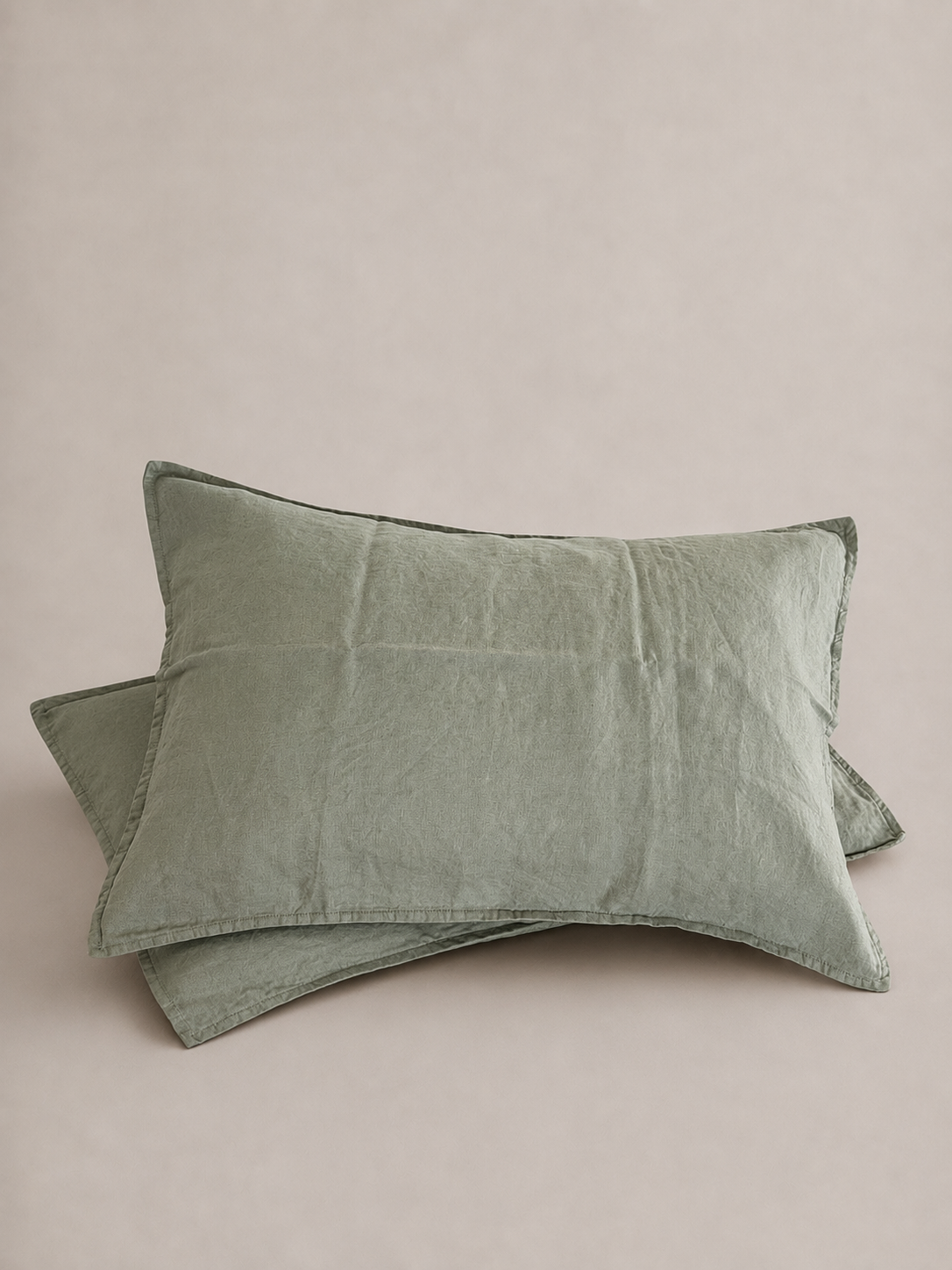 SOL Linen Sea Mist linen pillowcases set of two, soft and breathable bedding with a calm sea mist color, perfect for a cozy bedroom.