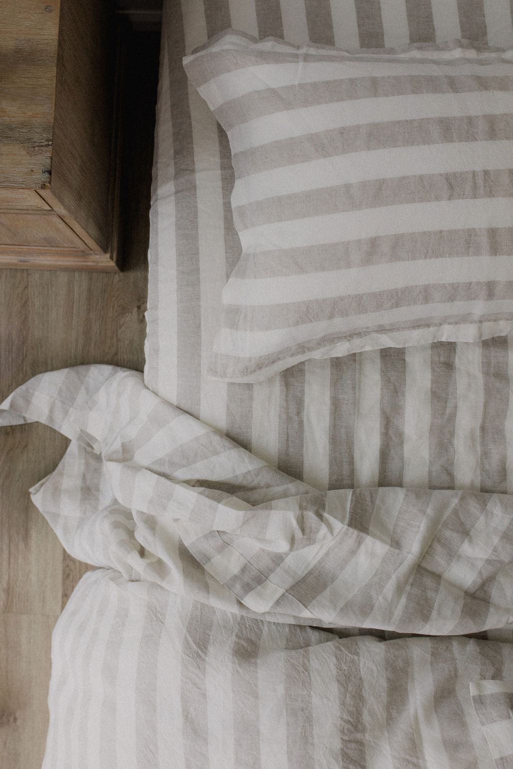 “Noemi” Linen Fitted Sheet - KULALA Living