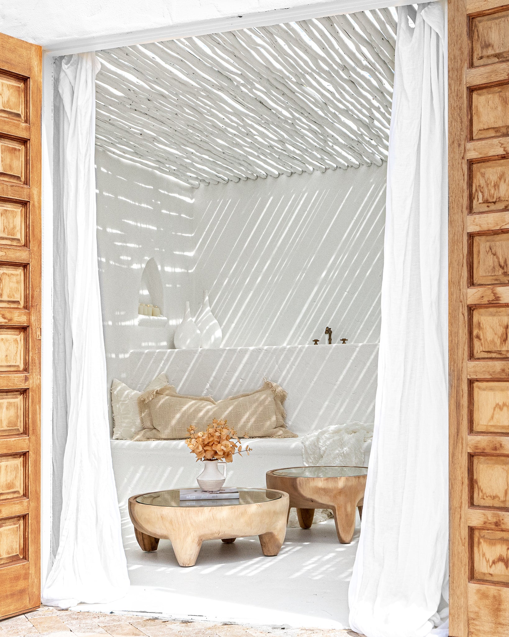 Uniqwa Eucalyptus Latte Poles Bundle of 10